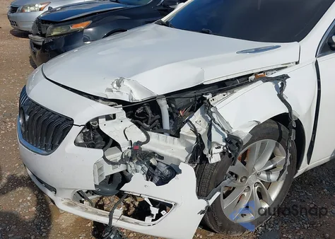 2015 Buick Regal Turbo/E-Assist Premium I z USA, uszkodzony, nr VIN 2G4GN5EX1F9207087